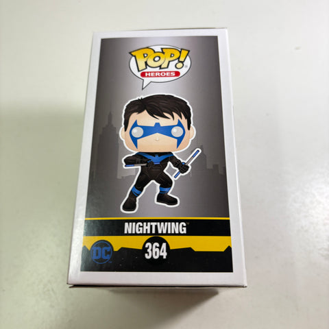 NIGHTWING - DC Funko Pop 364 Vinyl Figure (11.4 Cm L × 8.9 Cm W × 15.9 Cm H)
