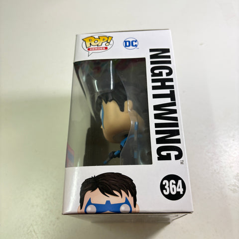NIGHTWING - DC Funko Pop 364 Vinyl Figure (11.4 Cm L × 8.9 Cm W × 15.9 Cm H)