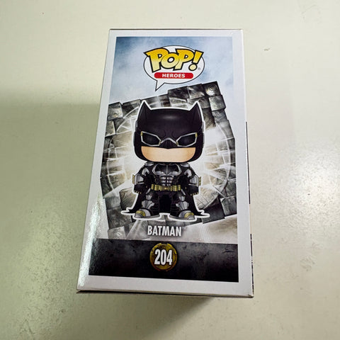 Batman Justice League - DC Funko Pop 204 Vinyl Figure (11.4 Cm L × 8.9 Cm W × 15.9 Cm H)