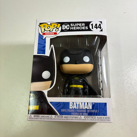Batman - DC Funko Pop 144 Vinyl Figure (11.4 Cm L × 8.9 Cm W × 15.9 Cm H)