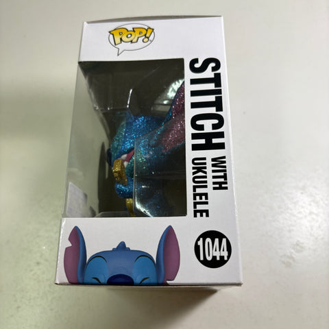 Stitch with Ukelele DIAMOND - Lilo & Stitch Disney Funko Pop 1044 Vinyl Figure (11.4 Cm L × 8.9 Cm W × 15.9 Cm H)