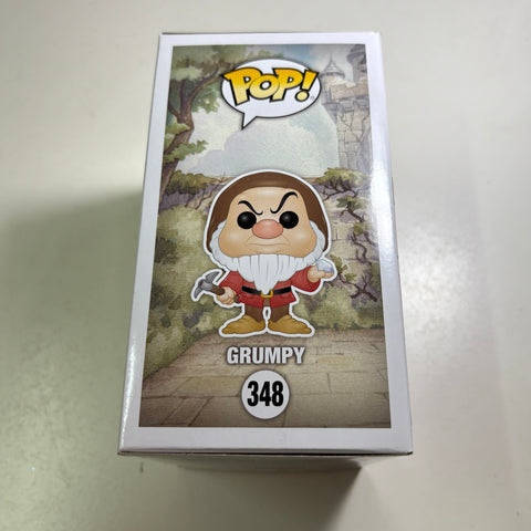 Grumpy BAM EXCLUSIVE - Snow White and the Seven Dwarves Disney Funko Pop 348 Vinyl Figure (11.4 Cm L × 8.9 Cm W × 15.9 Cm H)