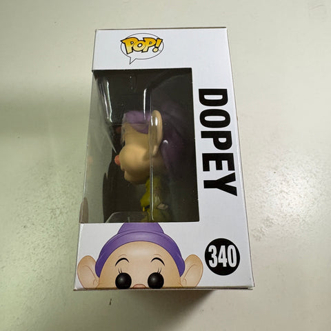 Dopey - Snow White and the Seven Dwarves Disney Funko Pop Vinyl Figure (11.4 Cm L × 8.9 Cm W × 15.9 Cm H)