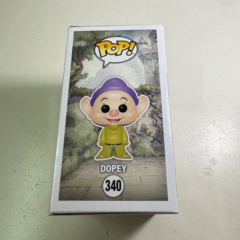 Dopey CHASE - Snow White and the Seven Dwarves Disney Funko Pop Vinyl Figure (11.4 Cm L × 8.9 Cm W × 15.9 Cm H)