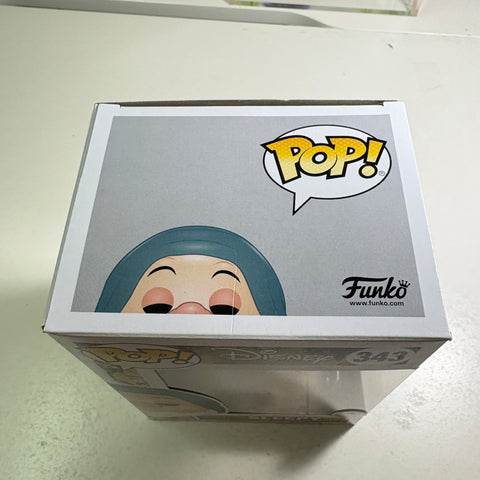 Sleepy - Snow White and the Seven Dwarves Disney Funko Pop 343 Vinyl Figure (11.4 Cm L × 8.9 Cm W × 15.9 Cm H)