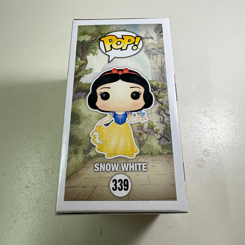 Snow White - Snow White and the Seven Dwarves Disney Funko Pop Vinyl Figure (11.4 Cm L × 8.9 Cm W × 15.9 Cm H)