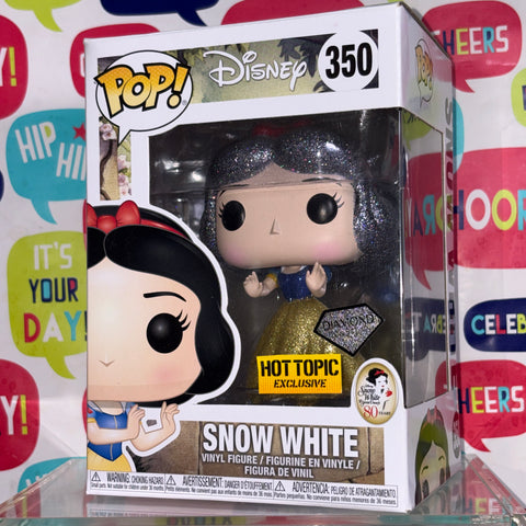 Snow White DIAMOND EXCLUSIVE - Snow White and the Seven Dwarves Disney Funko Pop Vinyl Figure (11.4 Cm L × 8.9 Cm W × 15.9 Cm H)