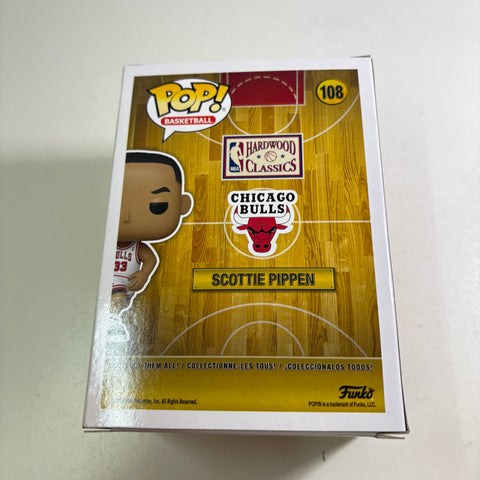 Scottie Pippen - NBA Basketball Funko Pop 108 Vinyl Figure (11.4 Cm L × 8.9 Cm W × 15.9 Cm H)