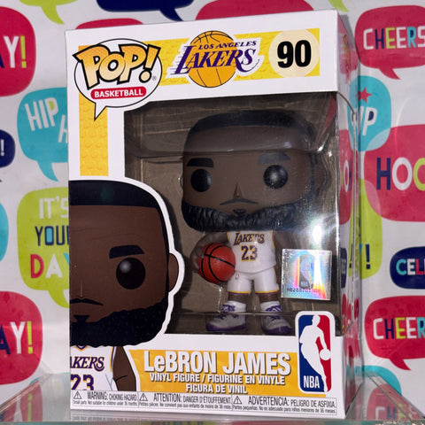 Lebron James - Funko Pop 90 Vinyl Figure (11.4 Cm L × 8.9 Cm W × 15.9 Cm H)