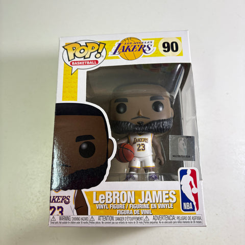 Lebron James - Funko Pop 90 Vinyl Figure (11.4 Cm L × 8.9 Cm W × 15.9 Cm H)