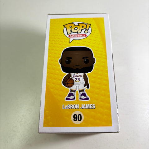 Lebron James - Funko Pop 90 Vinyl Figure (11.4 Cm L × 8.9 Cm W × 15.9 Cm H)