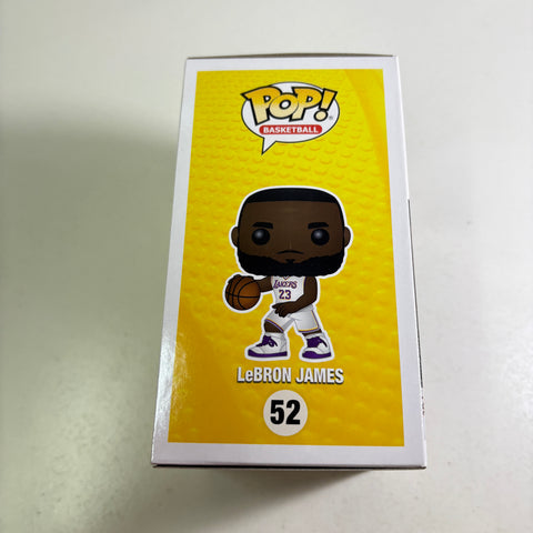 BOX FLAW VIEW PHOTOS Lebron James - Funko Pop 52 Vinyl Figure (11.4 Cm L × 8.9 Cm W × 15.9 Cm H)