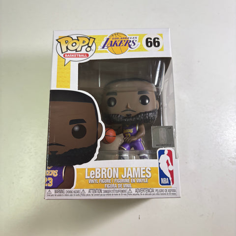 Lebron James - Funko Pop 66 Vinyl Figure (11.4 Cm L × 8.9 Cm W × 15.9 Cm H)