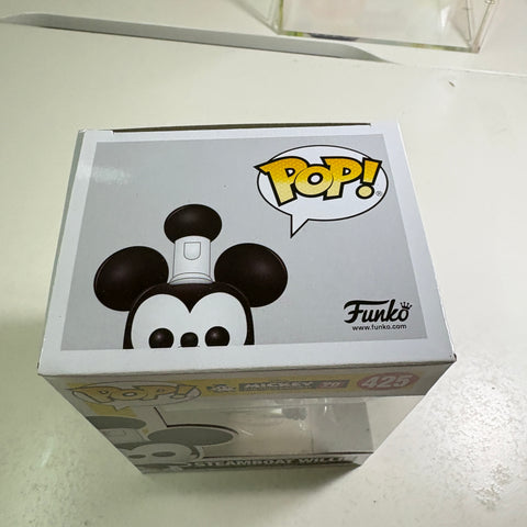 Steamboat Willie- Disney Funko Pop 425 Vinyl Figure (11.4 Cm L × 8.9 Cm W × 15.9 Cm H)