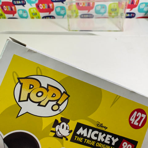 BOX FLAWS VIEW PHOTOS Firefighter Mickey Mouse - Disney Funko Pop 427 Vinyl Figure (11.4 Cm L × 8.9 Cm W × 15.9 Cm H)