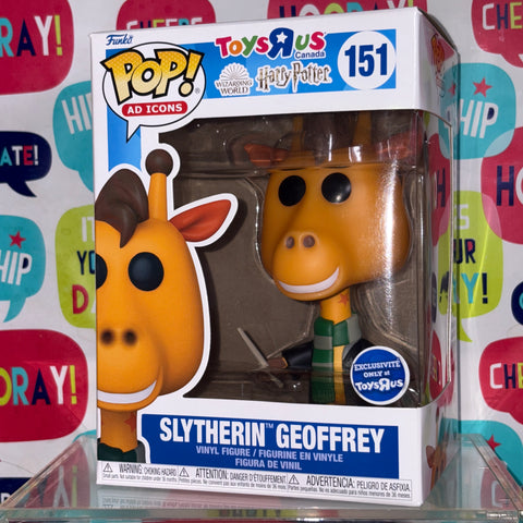 BOX FLAWS VIEW PHOTOS Geoffrey as Slytherin Funko Pop 151 Vinyl Figure Exclusive