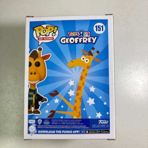 BOX FLAWS VIEW PHOTOS Geoffrey as Slytherin Funko Pop 151 Vinyl Figure Exclusive