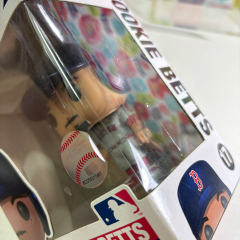 Mookie Betts - Baseball MLB Funko Pop 67 Vinyl Figure (11.4 Cm L × 8.9 Cm W × 15.9 Cm H)