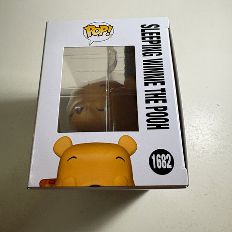 Winnie the Pooh Sleeping Disney Funko Pop 1682 Vinyl Figure (11.4 Cm L × 8.9 Cm W × 15.9 Cm H)