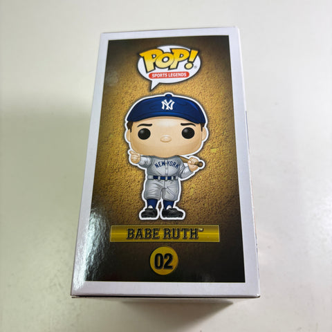 Babe Ruth - Baseball MLB Funko Pop 02  Vinyl Figure (11.4 Cm L × 8.9 Cm W × 15.9 Cm H)