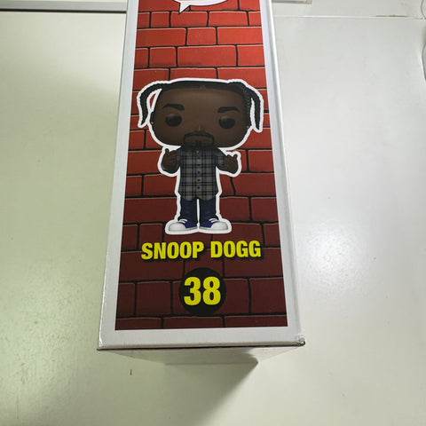 BOX FLAWS VIEW PHOTOS Snoop Dogg - Funko Pop 38 Album Vinyl Figure (22.9 Cm L × 8.9 Cm W × 22.9 Cm H)