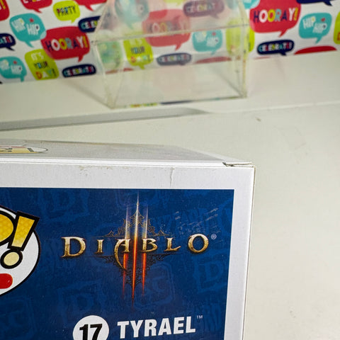 BOX FLAWS VIEW PHOTOS Tyrael - Diablo Funko Pop 17 Vinyl Figure (11.4 Cm L × 8.9 Cm W × 15.9 Cm H)