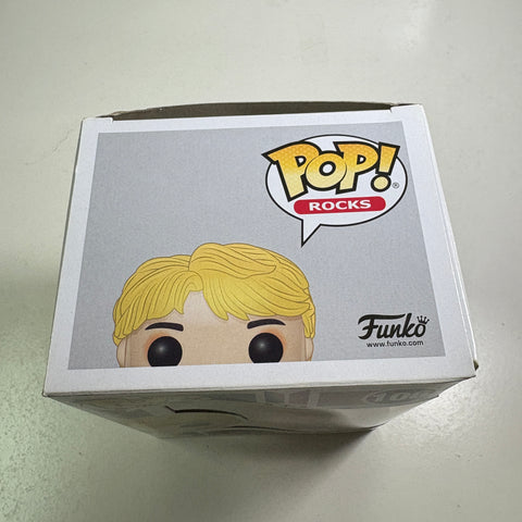 BOX FLAWS VIEW PHOTOS BTS - RM Funko Pop Rocks 106 Vinyl Figure Collectible