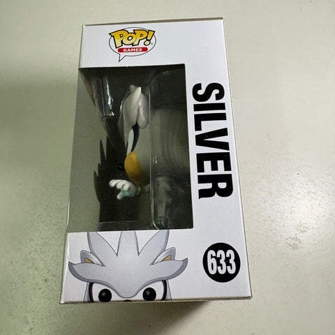 BOX FLAWS VIEW PHOTOS Silver - Sonic The Hedgehog Funko Pop 633 Vinyl Figure (11.4 Cm L × 8.9 Cm W × 15.9 Cm H)