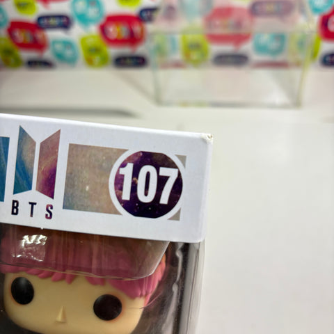 BOX FLAWS VIEW PHOTOS BTS - V Funko Pop Rocks 107 Vinyl Figure Collectible