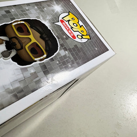 BOX FLAWS VIEW PHOTOS - Snoop Dogg Funko Pop 391 Vinyl Figure (11.4 Cm L × 8.9 Cm W × 15.9 Cm H)