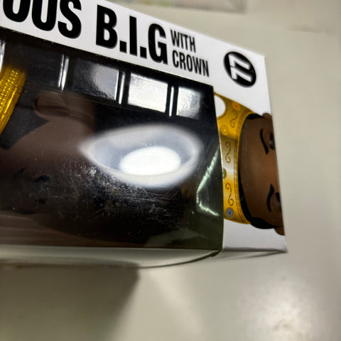 BOX DAMAGE VIEW PHOTOS NOTORIOUS B.I.G. with Crown - Funko Pop Rocks 77