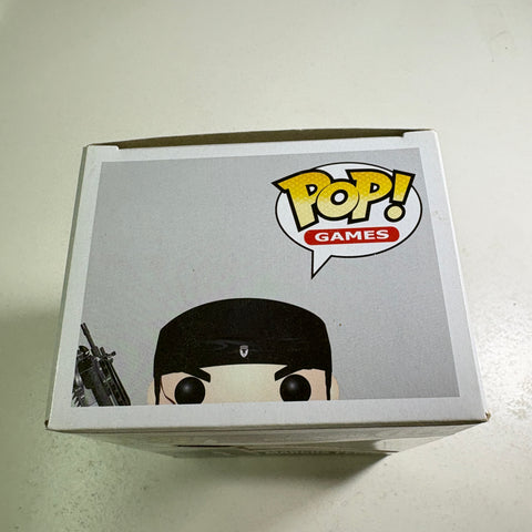 Marcus Fenix - Gears of War Funko Pop 112 (11.4 Cm L × 8.9 Cm W × 15.9 Cm H)