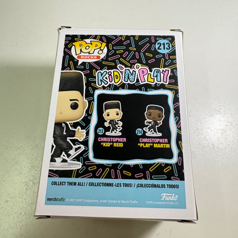 BOX FLAWS VIEW PHOTOS Christopher Kid Reid - Kid N Play Funko Pop 213 Vinyl Figure (11.4 Cm L × 8.9 Cm W × 15.9 Cm H)