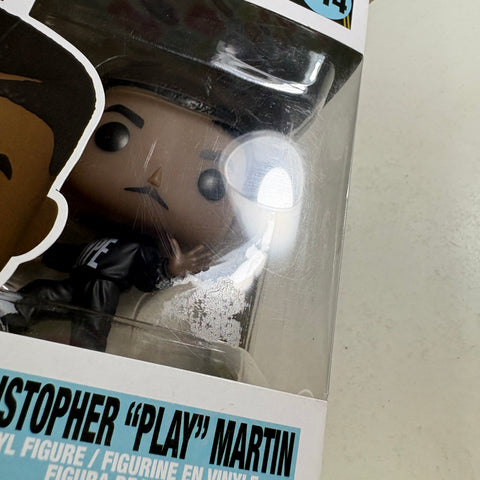 BOX FLAWS VIEW PHOTOS Christopher Play Martin - Kid N Play Funko Pop 214 Vinyl Figure (11.4 Cm L × 8.9 Cm W × 15.9 Cm H)