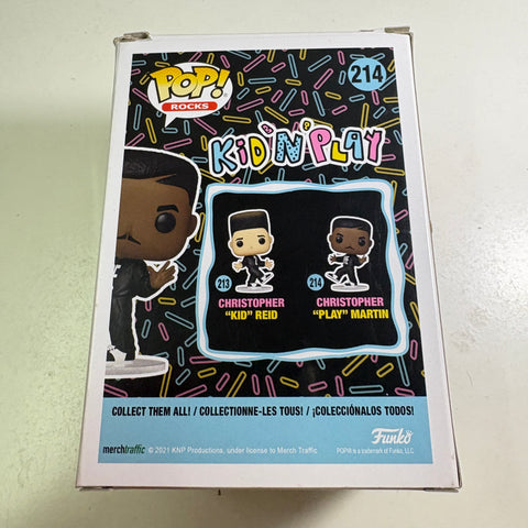 BOX FLAWS VIEW PHOTOS Christopher Play Martin - Kid N Play Funko Pop 214 Vinyl Figure (11.4 Cm L × 8.9 Cm W × 15.9 Cm H)