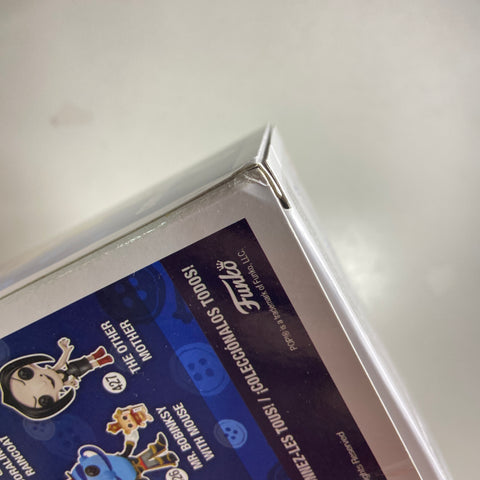 Coraline - Coraline in Raincoat Funko Pop 423