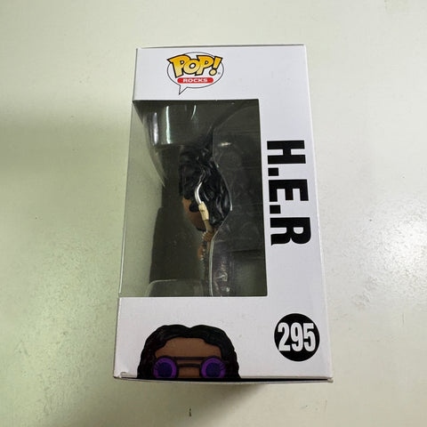 HER - Funko Pop 295 Vinyl Figure (11.4 Cm L × 8.9 Cm W × 15.9 Cm H)