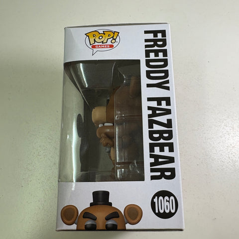 Freddy Fazbear - Five Nights at Freddy's - Funko Pop 1060 (11.4 Cm L × 8.9 Cm W × 15.9 Cm H)