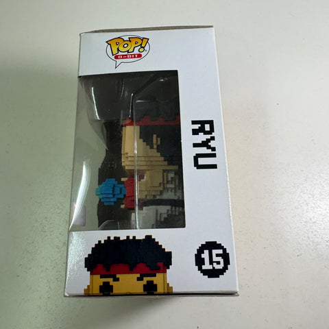 BOX FLAWS VIEW PHOTOS Ryu 8-Bit - Street Fighter Funko Pop 15 (11.4 Cm L × 8.9 Cm W × 15.9 Cm H)