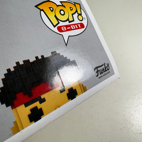 BOX FLAWS VIEW PHOTOS Ryu 8-Bit - Street Fighter Funko Pop 15 (11.4 Cm L × 8.9 Cm W × 15.9 Cm H)