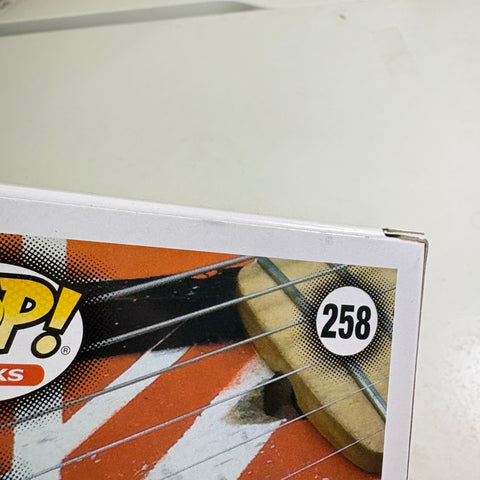BOX FLAWS VIEW PHOTOS Eddie Van Halen - Funko Pop 258 Vinyl Figure (11.4 Cm L × 8.9 Cm W × 15.9 Cm H)