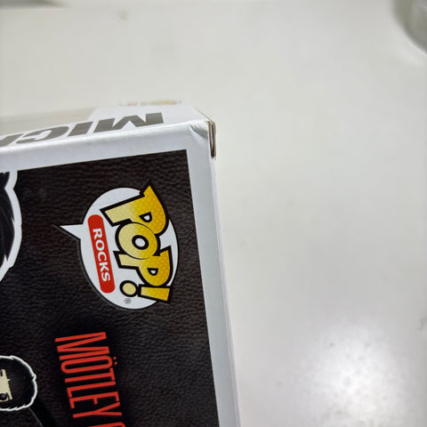 BOX FLAWS VIEW PHOTOS MOTLEY CRUE - MICK MARS Funko Pop Rocks 72 VINYL FIGURE