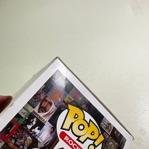 BOX FLAWS VIEW PHOTOS Frank Zappa- Funko Pop 264 Vinyl Figure (11.4 Cm L × 8.9 Cm W × 15.9 Cm H)