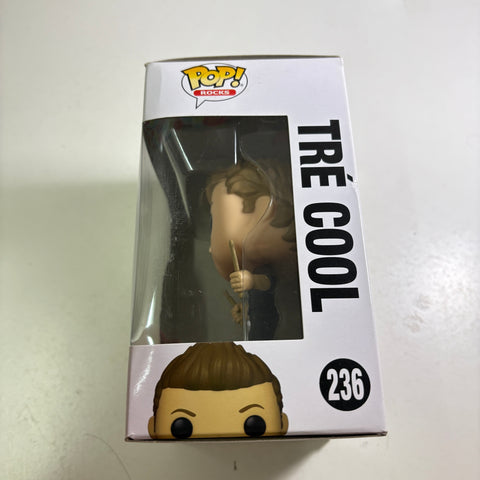 BOX FLAWS VIEW PHOTOS Tre Cool- Funko Pop 236 Vinyl Figure (11.4 Cm L × 8.9 Cm W × 15.9 Cm H)