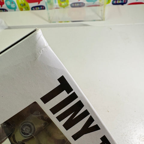 BOX FLAWS VIEW PHOTOS Tiny Tina - Borderlands Funko Pop 211 (11.4 Cm L × 8.9 Cm W × 15.9 Cm H)
