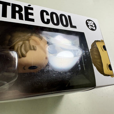 BOX FLAWS VIEW PHOTOS Tre Cool- Funko Pop 236 Vinyl Figure (11.4 Cm L × 8.9 Cm W × 15.9 Cm H)