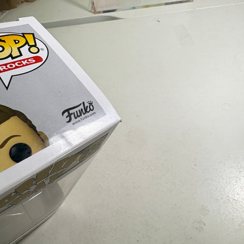 BOX FLAWS VIEW PHOTOS Tre Cool- Funko Pop 236 Vinyl Figure (11.4 Cm L × 8.9 Cm W × 15.9 Cm H)