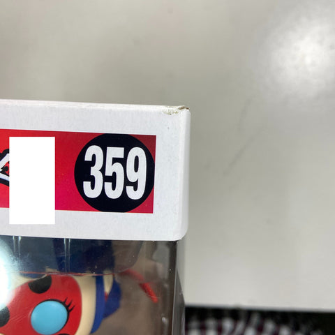 Ladybug with Tikki Funko Pop 359 Vinyl Figure (15.9 × 11.4 × 8.9)
